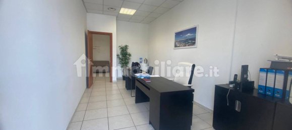2-Zimmer Büro in Casalnuovo di Napoli, Italy, Nr. 78385 6