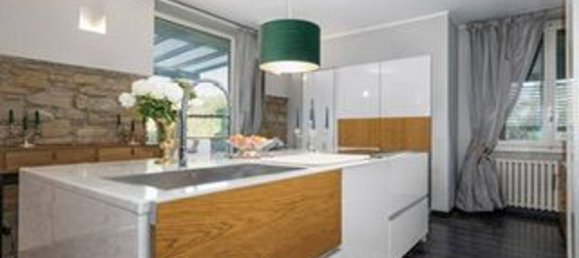 6 rooms House in Fiesole, Italy No. 211046 4