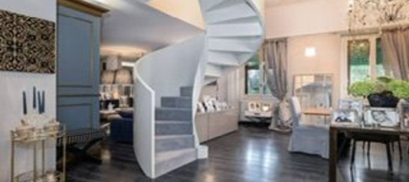 6 rooms House in Fiesole, Italy No. 211046 14