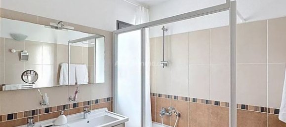 2 chambres Appartement à Calvi, France No. 355736 7