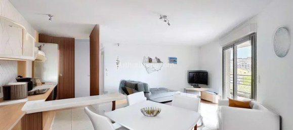 2 chambres Appartement à Calvi, France No. 355736 2