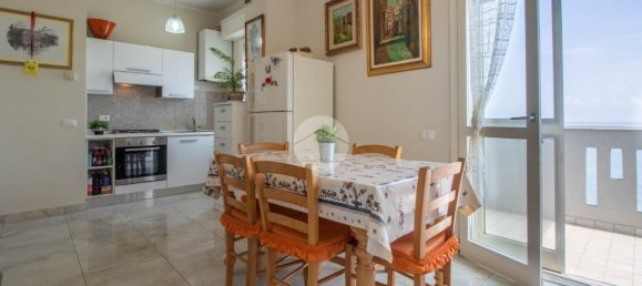 2-salle Appartement à Cesenatico, Italy No. 171723 3