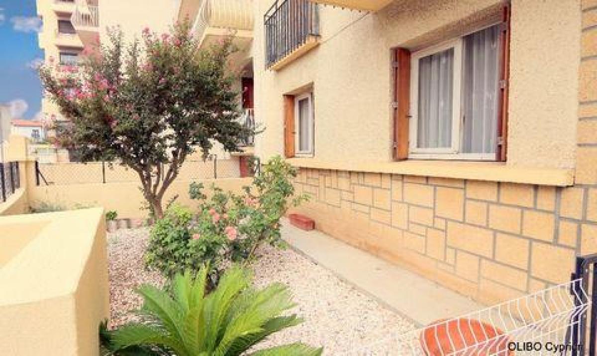 2 bedrooms Condo in Perpignan, France No. 35322