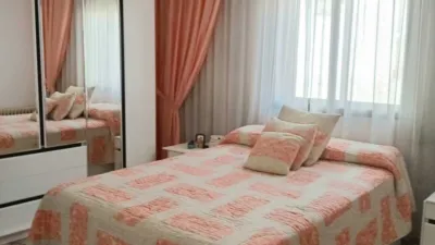 Apartamento de 4 dormitorios en Puertollano, Spain No. 145397