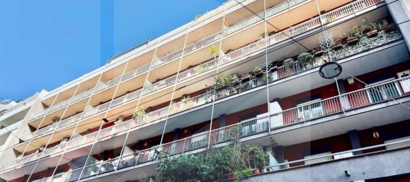 Квартира с 3 спальнями в Бари, Италия № 31163 9