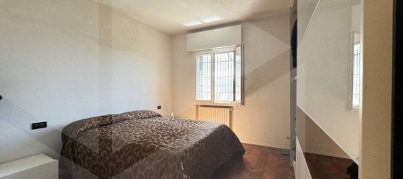 7-salle Maison à Casalecchio di Reno, Italy No. 31055 2