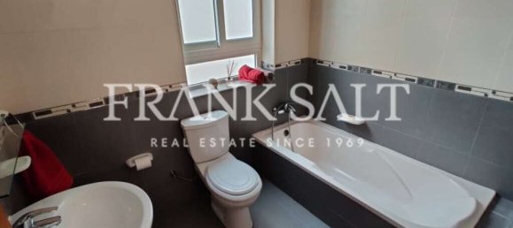 2 chambres Appartement à Saint Paul's Bay, Malta No. 10705 9