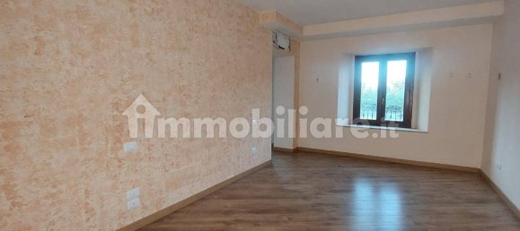 2586m² Commercial property in Matelica, Italy No. 315776 14