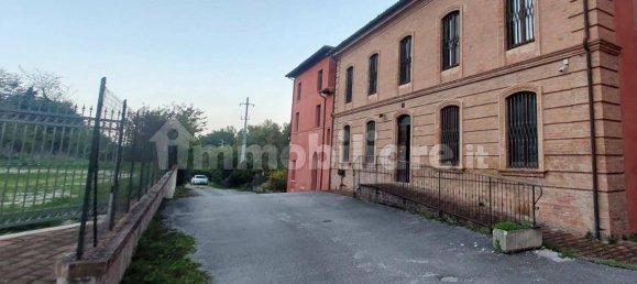 2586m² Commercial property in Matelica, Italy No. 315776 6