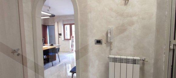 Квартира с 3 комнатами в Джульяно ин Кампанья, Италия № 18708 9