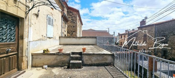 2 bedrooms House in Puy-de-Dome, France No. 355822 12