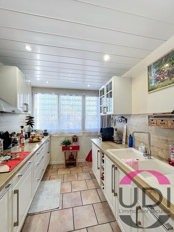 2 bedrooms Apartment in Ris-Orangis, France No. 126857