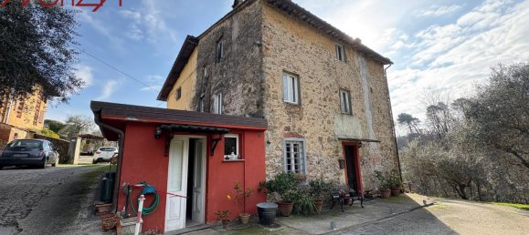 3 bedrooms House in Lucca, Italy No. 91840 28