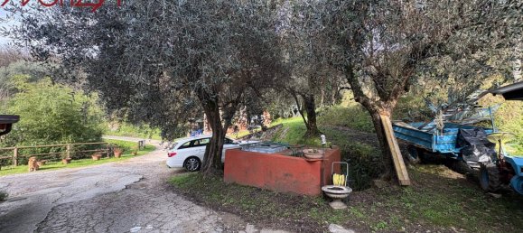 3 bedrooms House in Lucca, Italy No. 91840 30