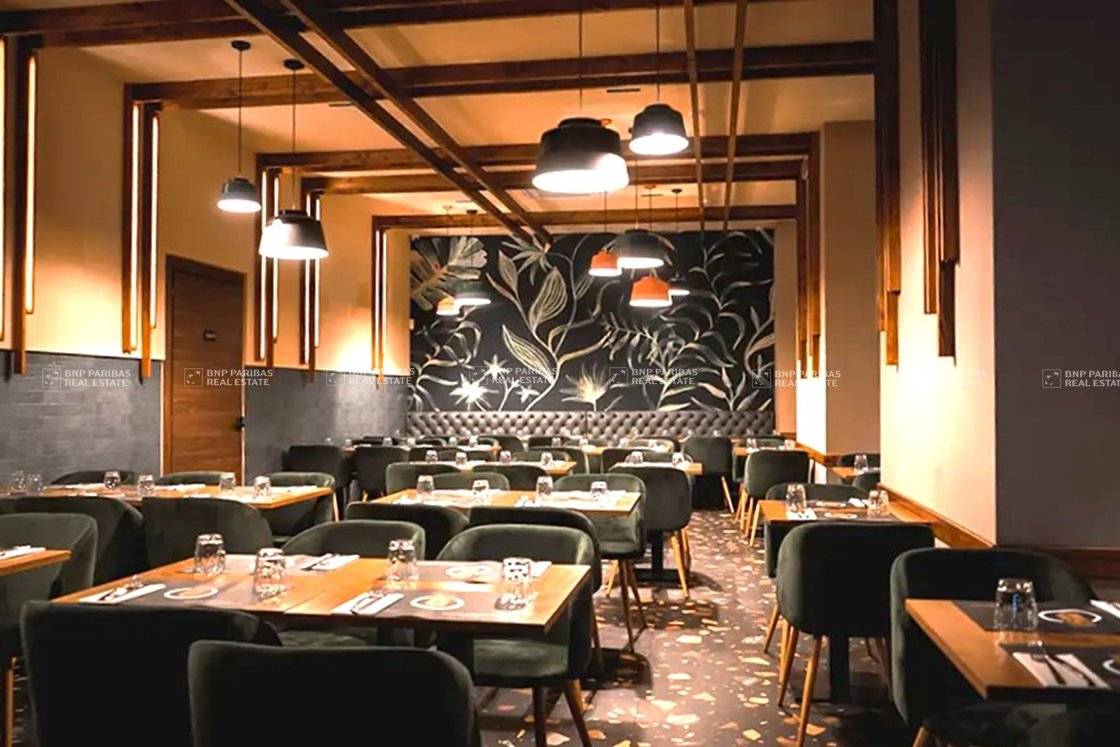 3-Zimmer Gewerbliche Immobilie in Rome, Italy, Nr. 301555