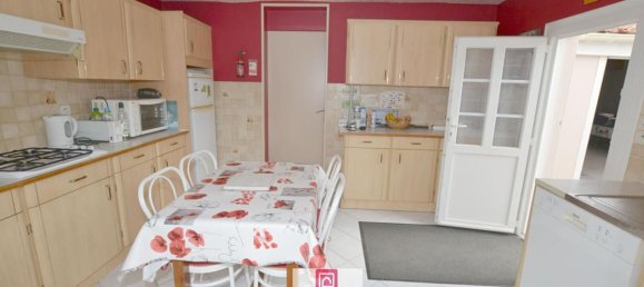 3 bedrooms House in Vendee, France No. 287943 6