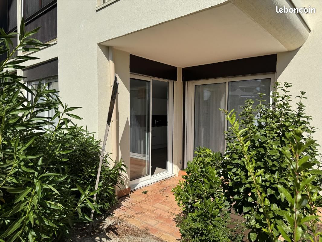 Apartamento de 1 dormitorio en Le Grau-du-Roi, France No. 205351