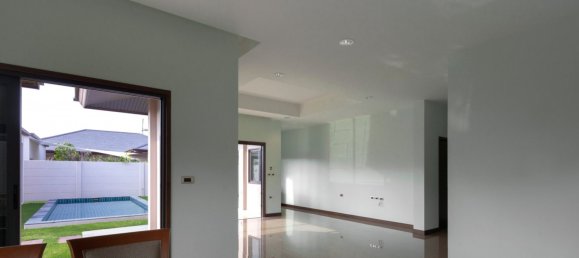 3 bedrooms Villa in Bangkok, Thailand No. 3643 20