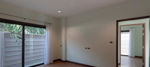 3 bedrooms Villa in Bangkok, Thailand No. 3643 17