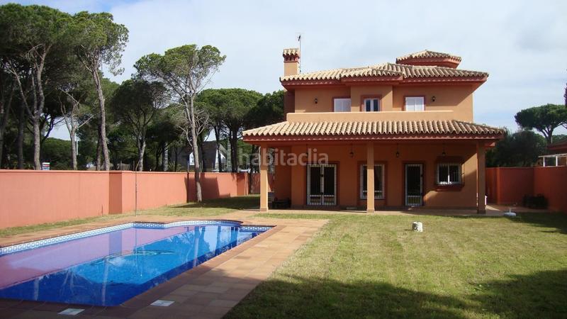 4 bedrooms House in La Barrosa, Spain No. 210146