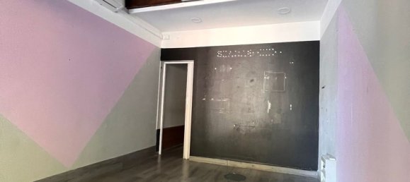 23m² Commercial property in Ferrara, Italy No. 318773 3