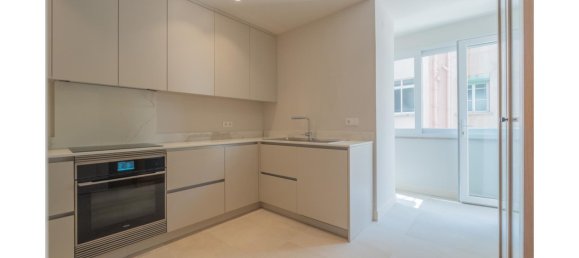 3 غرف نوم منزل ذو طابقين في Lisbon, Portugal رقم 281167 21