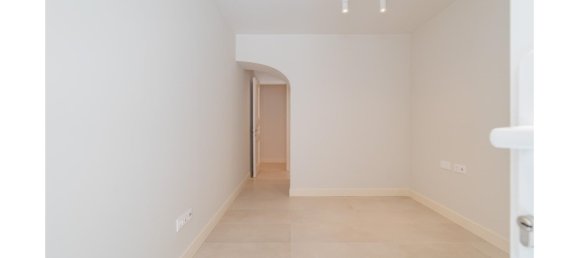 3 غرف نوم منزل ذو طابقين في Lisbon, Portugal رقم 281167 25