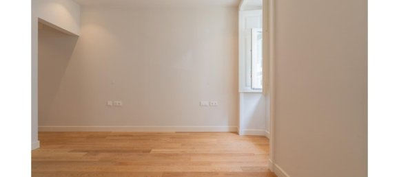 3 غرف نوم منزل ذو طابقين في Lisbon, Portugal رقم 281167 31