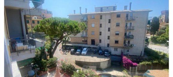 2 bedrooms Apartment in Genoa, Italy No. 351640 5