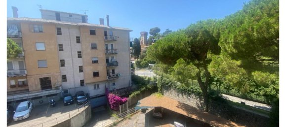 2 bedrooms Apartment in Genoa, Italy No. 351640 3