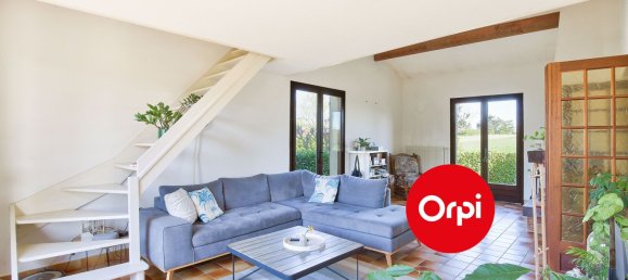 5 rooms House in Rhone, France No. 297389 4