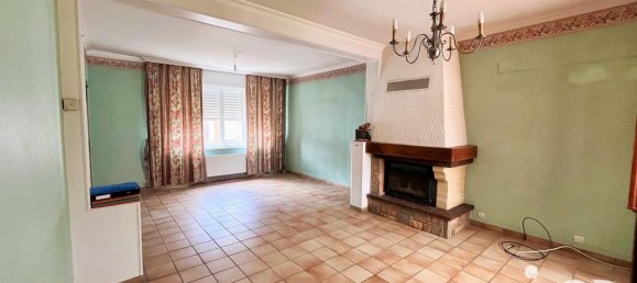 3 bedrooms House in Bethune, France No. 268113 2