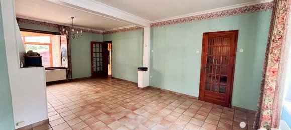 3 bedrooms House in Bethune, France No. 268113 3