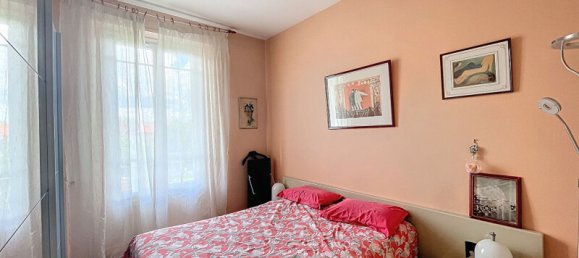 Casa de 5 dormitorios en Antony, France No. 187834 7