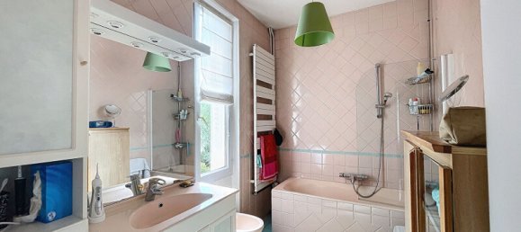 Casa de 5 dormitorios en Antony, France No. 187834 6