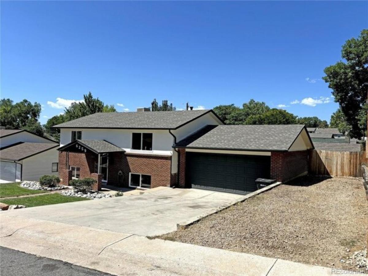 4 bedrooms House in Arvada, USA No. 388398