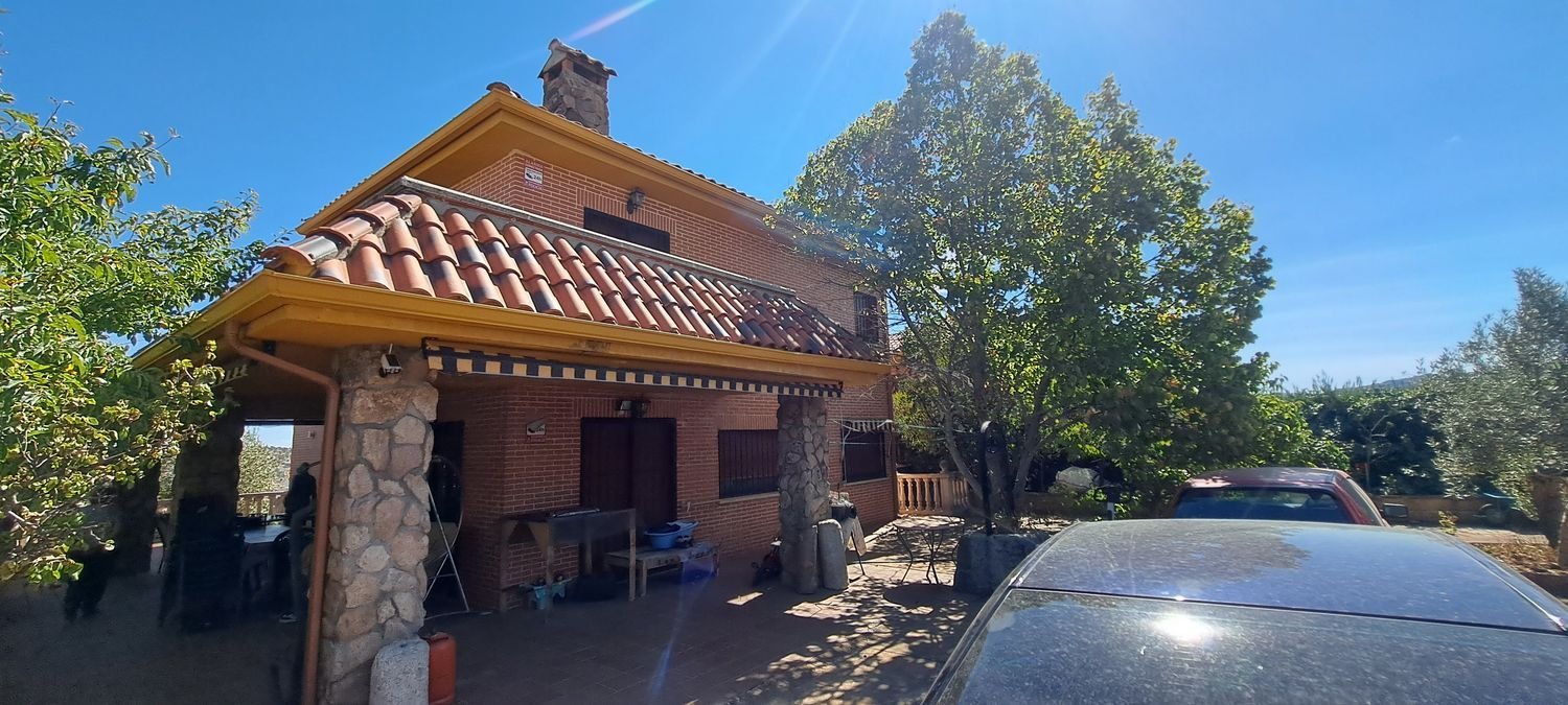 5 bedrooms House in Guadalix de la Sierra, Spain No. 267806