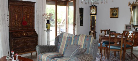 4 bedrooms Apartment in Palermo, Italy No. 167471 7