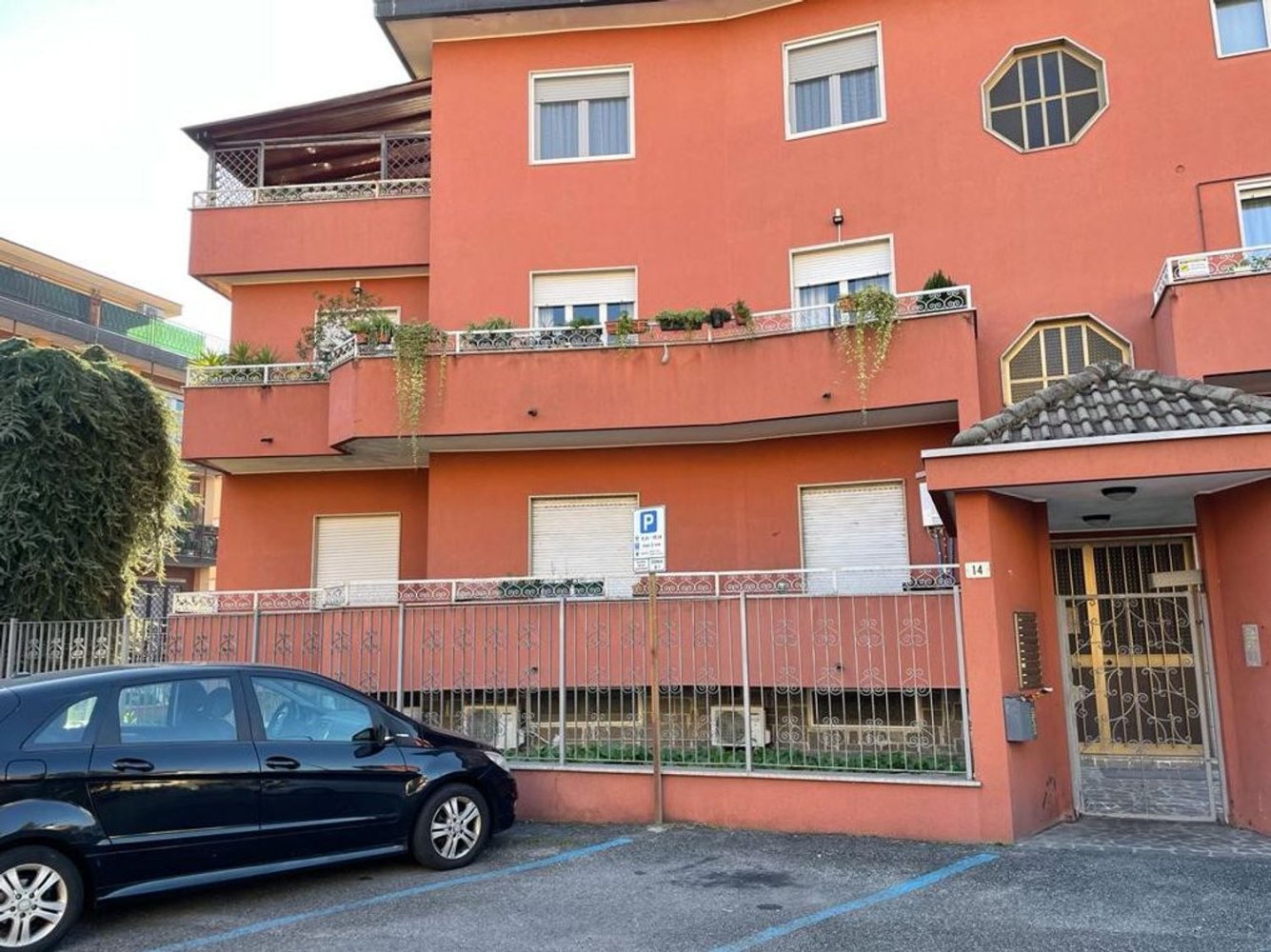 2-salle Appartement à Pero, Italy No. 87403