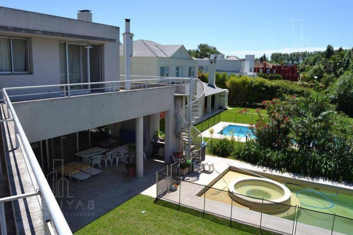 5 bedrooms House in Pilar, Argentina No. 86538