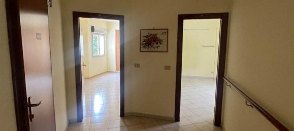 20-Zimmer Villa in Palermo, Italy, Nr. 24787 76