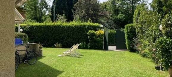 Вилла с 5 спальнями в Форте деи Марми, Италия № 37174 3