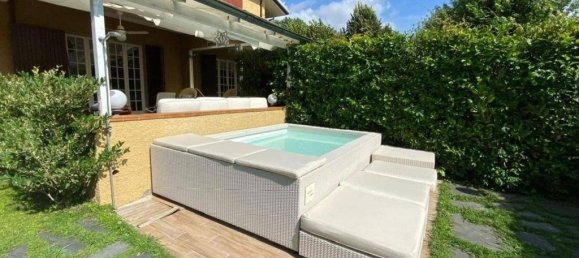 Вилла с 5 спальнями в Форте деи Марми, Италия № 37174 11