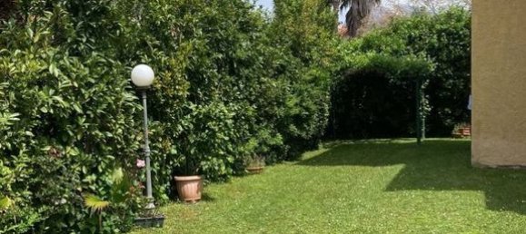 Вилла с 5 спальнями в Форте деи Марми, Италия № 37174 2