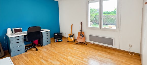 4 bedrooms House in Saint-Germain-les-Corbeil, France No. 322293 10