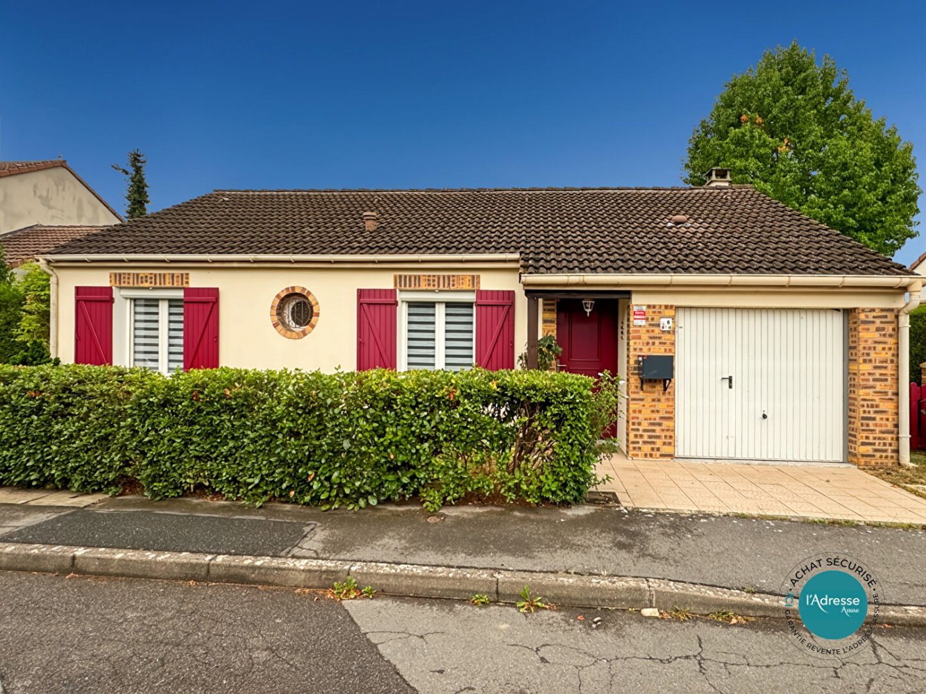 4 bedrooms House in Saint-Germain-les-Corbeil, France No. 322293