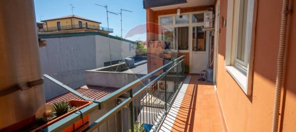 5-salle Appartement à Misterbianco, Italy No. 321172 9