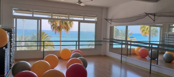 380m² Commercial property in Altea, Spain No. 3420 6