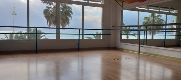 380m² Commercial property in Altea, Spain No. 3420 8