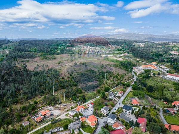 43854m² Land in Viseu, Portugal No. 53022